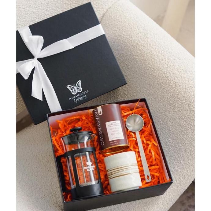 

Ready Bumi Hampers Kopi Ulang Tahun Wisuda Graduation Wedding Birthday Gift