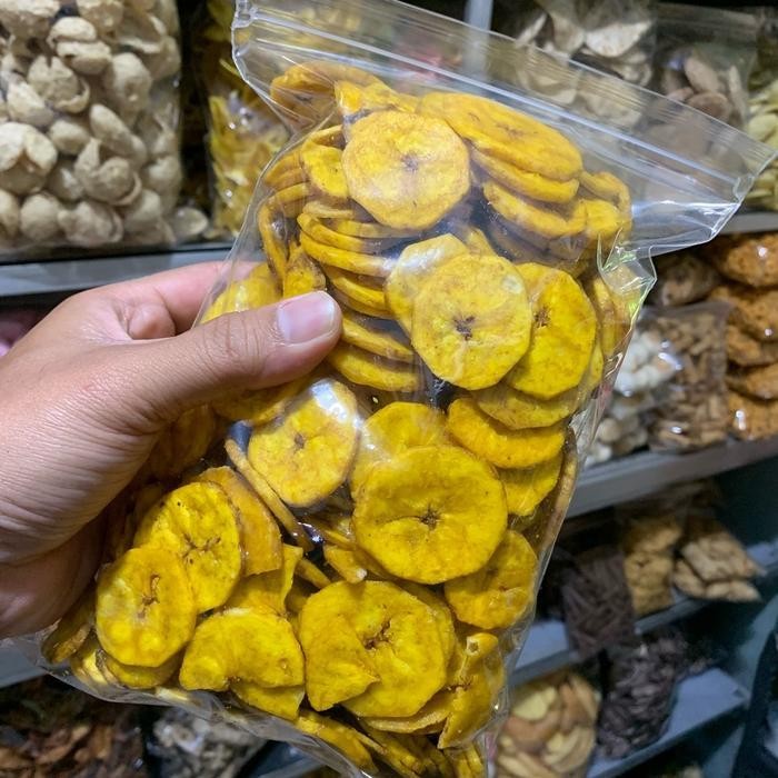 

Ccf Keripik Pisang Koin Manis Dan Renyah Kemasan 500 Gram Dan 150 Gram Cemilan Makanan Coklat Food Singkong Snack