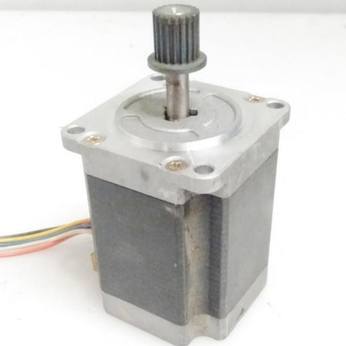 

Motor Steper 3A Stepsyn Sanyo Denki New Stok
