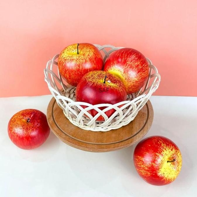

Apel Fuji Fake Palsu - Buah Artificial Imitasi Properti Foto Produk
