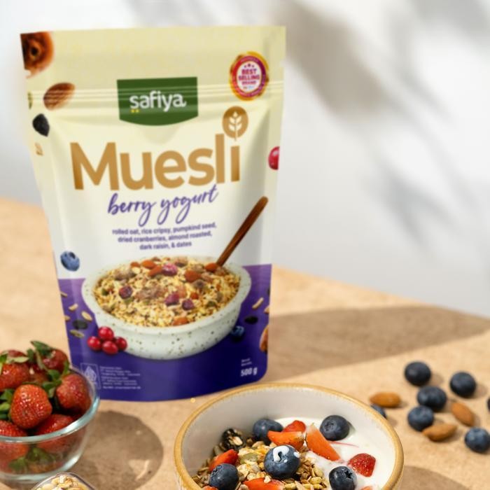 

Rps Safiya Muesli Berry Yogurt 500 Gram With Almond Sereal Oatmeal Premium