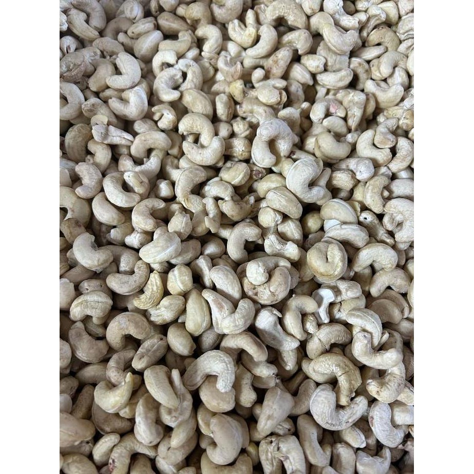 

RPS ( RAMADAN SALE )KACANG METE MENTAH KERING Mede Food Cemilan Mente Snacks belum di Goreng