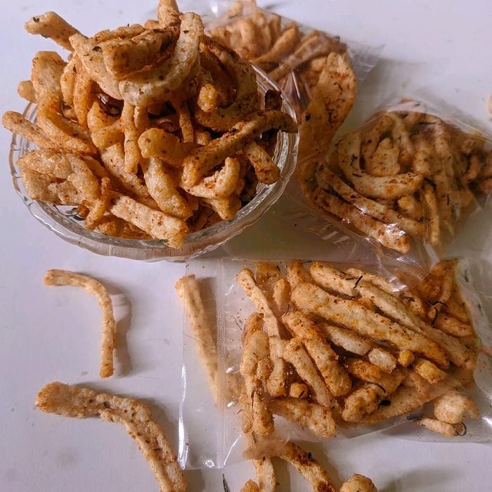 

FF BASRENG KEMASAN EKONOMIS RASA DAUN JERUK PEDAS DAN ORIGINAL Kering Cemilan