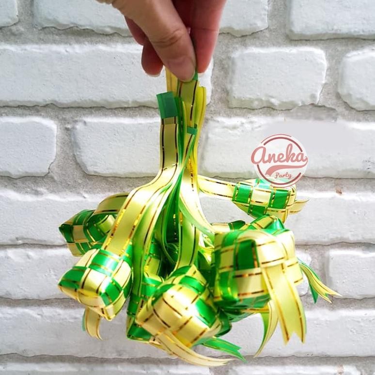 

Ve29 Ketupat Lebaran Pita Parsel / Hiasan Parsel / Aksesoris Idul Fitri / Lebaran Ketupat Hias Parsel Ve29