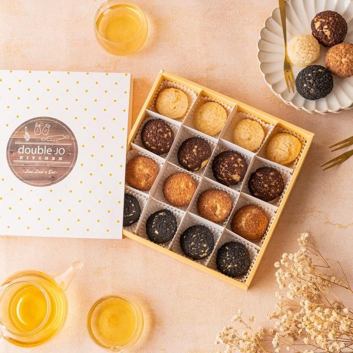 

IX kue sus 1 box MINI CHOUX