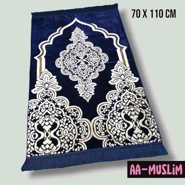 

IK Al azaan turkye 3pcs cuma 150rb Uk 70X110 Gold Haji Sajadah Muslim Turki Motif Hitam Lembut Tebal Umroh Travel