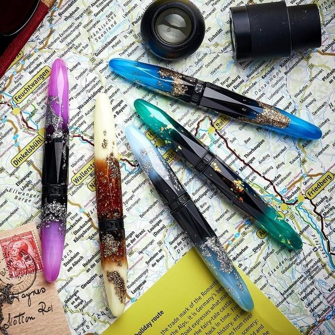 

BENU Briolette Glow In The Dark Fountain Pen