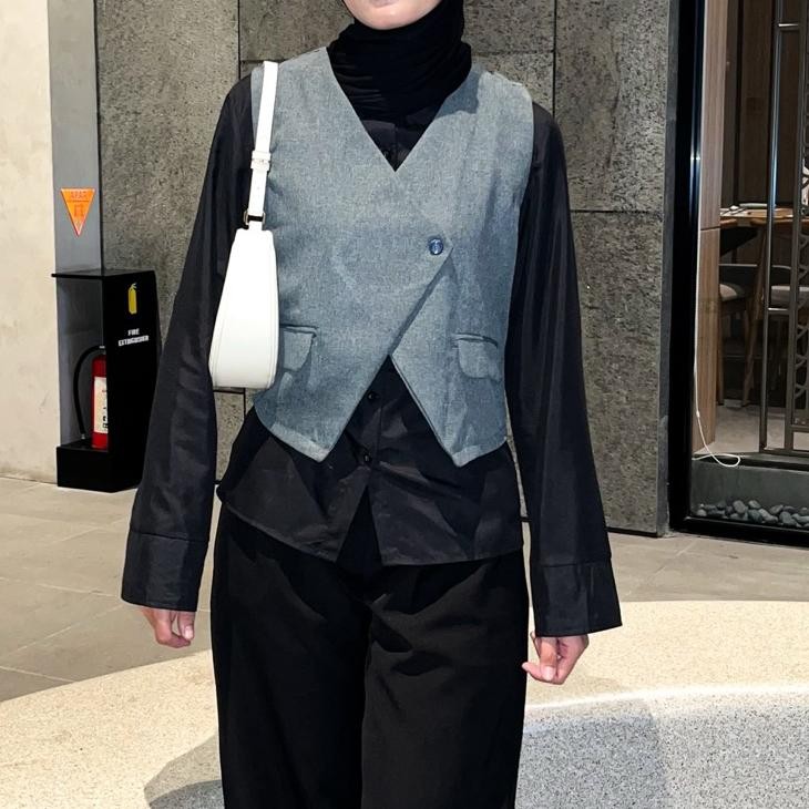 Vest Wanita Zalina Abu Vest Polos Atasan Wanita Vest Wanita