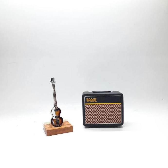 Miniatur Gitar Bass Hofner Paul Miniatur Ampli Vox Hiasan Rak 1:12