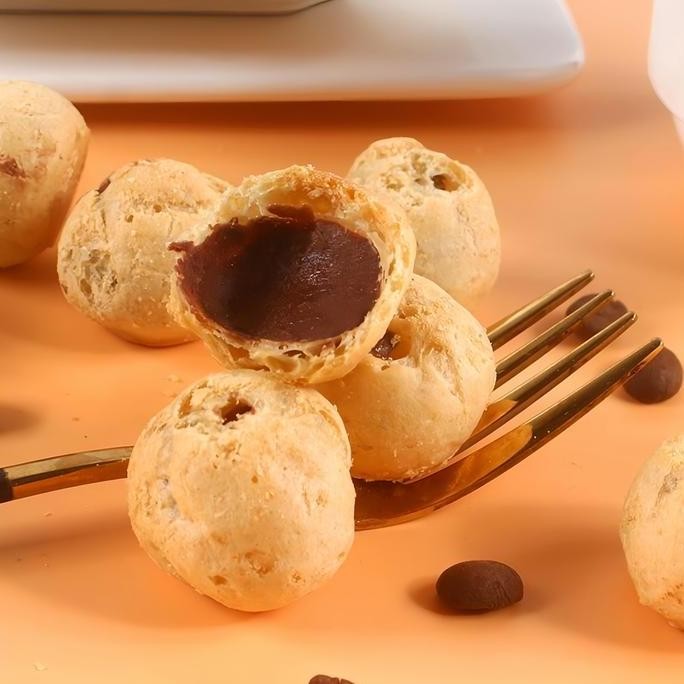 

MAMI LOUISSE 11.11 Exclusive X soes coklat 500g/1000gmerek baru/Malona/500g/1kg / mix rasa/halal KueSus Kering lsi soes coklat lumer 1 kgr Enak Murah Cemilankeluarga, Chocolate Food Makanan Snack Manis Biskuit SusuToples