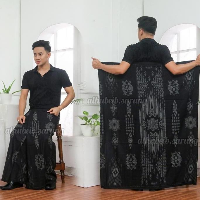 Al Hubeib Sarung Hitam Black Series Motif Songket Kain TRR Anti Kusut Ukuran 130x210cm Dewasa - Tenu