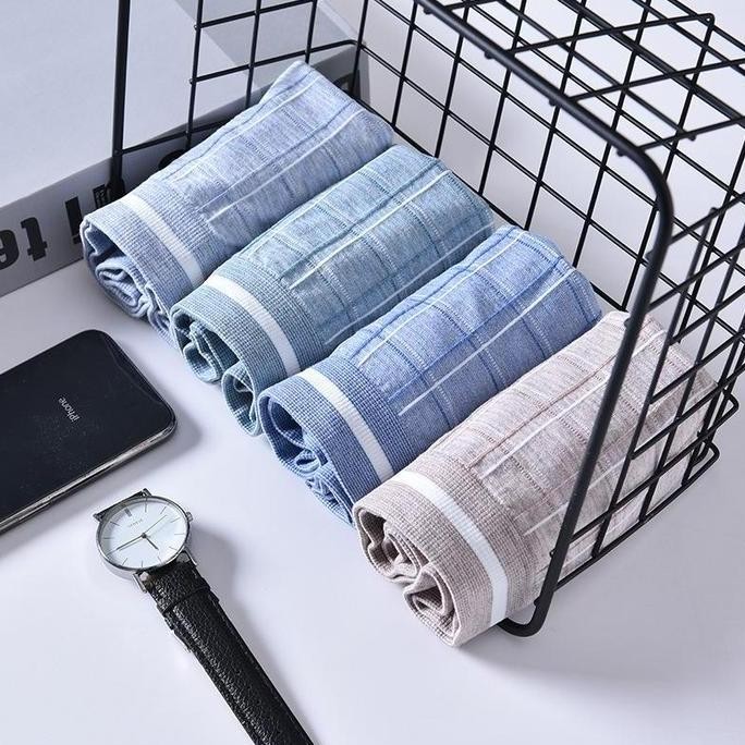 W242 Boxer Pria [Box Set Kotak 4pcs] Celana Dalam yang nyaman Seamless Boxer High Quality CD Pria Ka