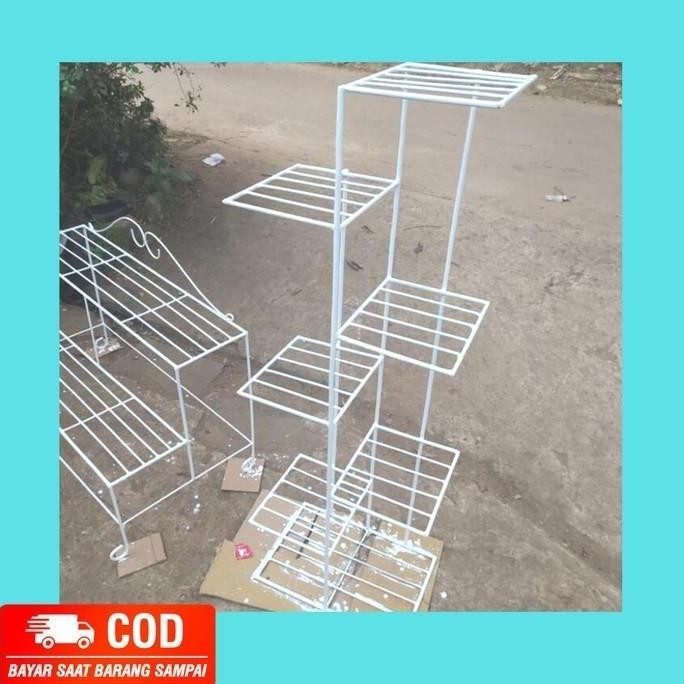 Dekorasi Taman Tempat Pot Bunga 7 Susun / Standing Planter Besi Rak