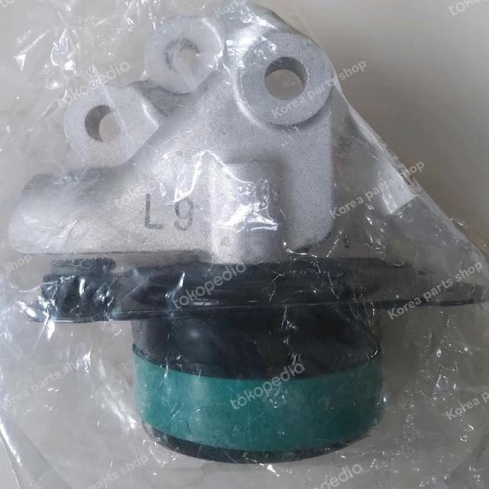 MOUNTING TRANSMISI CHEVROLET CAPTIVA DIESEL/BENSIN MATIC