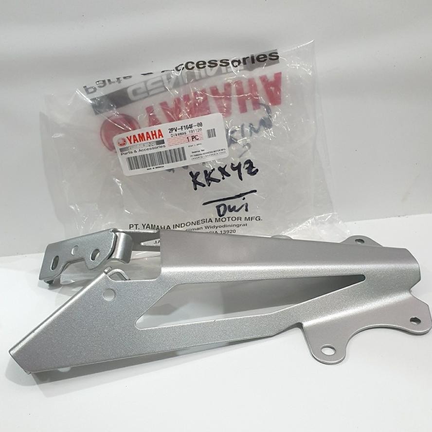 Stay Dudukan Spakbor Belakang Yamaha Jupiter MX King 2PV-F164F-00