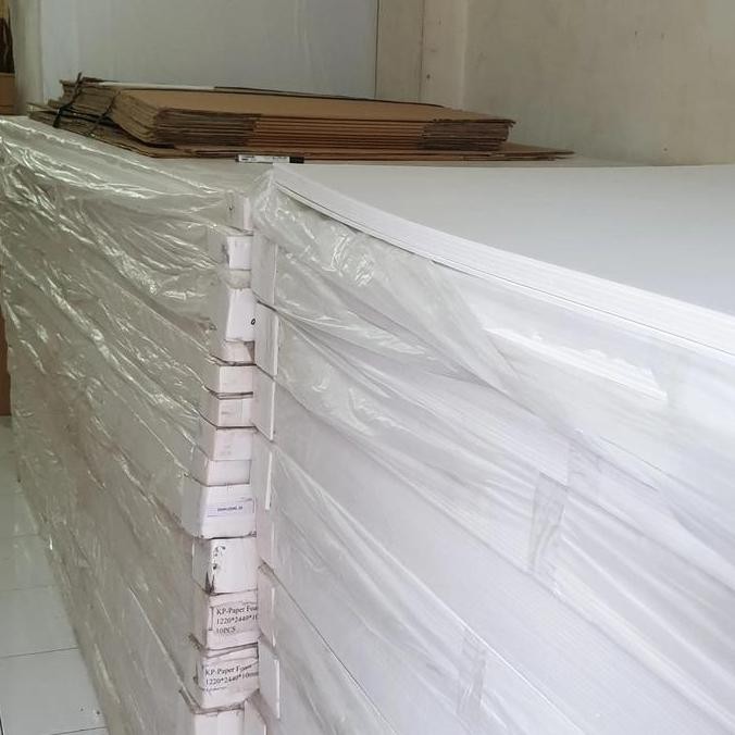 

Foam Board 5 mm ukuran A2 ( KD Board Medium Density ) ( 45 x 62 cm )