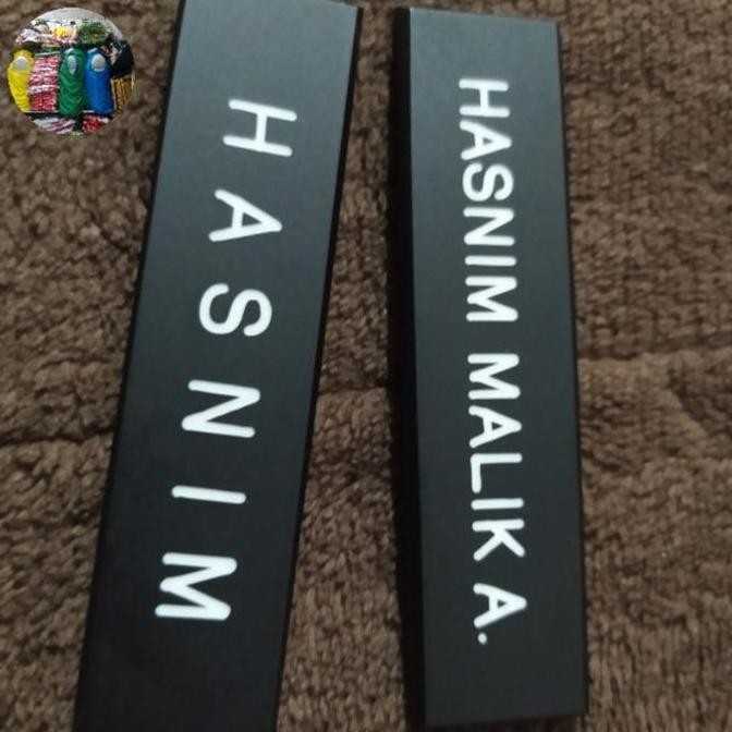 

><><><] papan nama dada grafir 2 x 8 doff magnet name tag