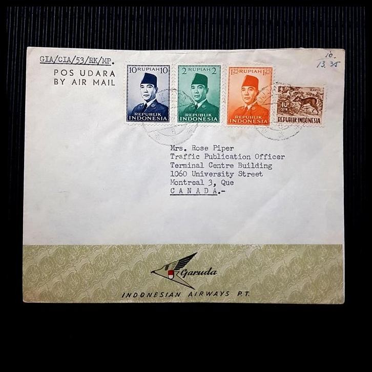 

TERBARU PRANGKO PRESIDEN SOEKARNO DI ATAS SAMPUL GARUDA INDONESAN AIRWAYS P.T. !!