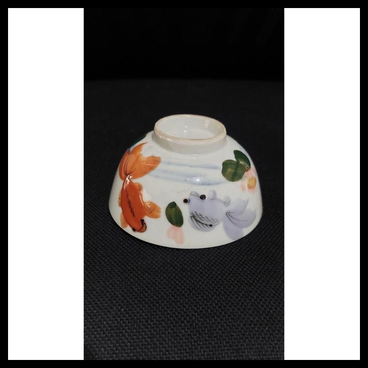 BEST DEAL MANGKOK KERAMIK CHINA VINTAGE MOTIF IKAN KOKI TIMBUL