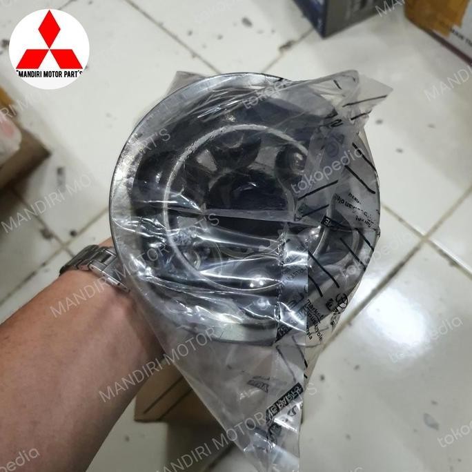CV JOINT/AS RODA DEPAN BAGIAN LUAR 4X4 HINO DUTRO/HT
