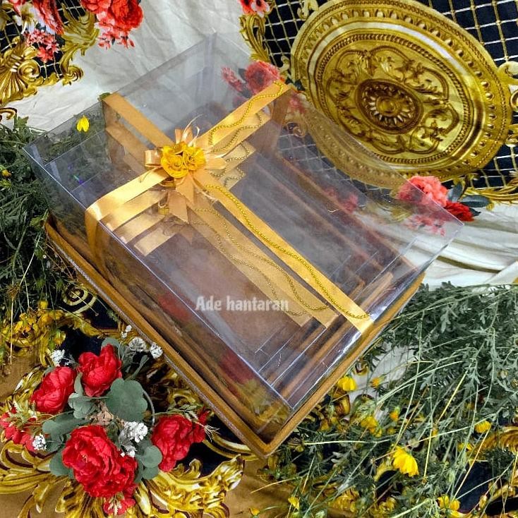 

KOTAK HANTARAN SESERAHAN PERNIKAHAN ISI 4 + TUTUP MIKA HIAS MEWAH LANGSUNG PAKAI PRAKTIS MUDAH TERMURAH TILE