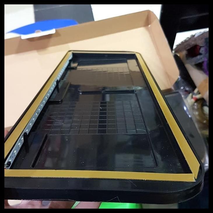 DISKON DUDUKAN/PLAT NOMOR MOBIL AKRILIK IZY LAMPU 46CM AVANZA OLD 