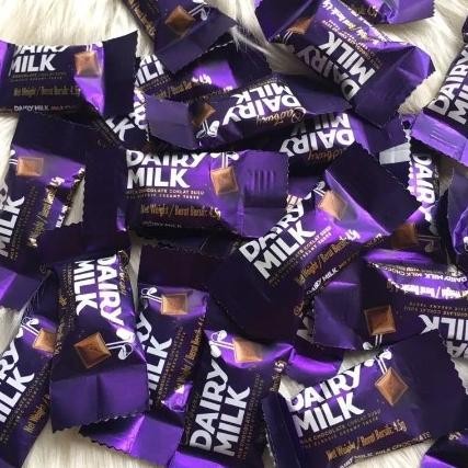 

Bf888S Ready Stok Cadbury Dairy Milk Toples 405 Gr / Coklat Cadburry Mini Sd-67