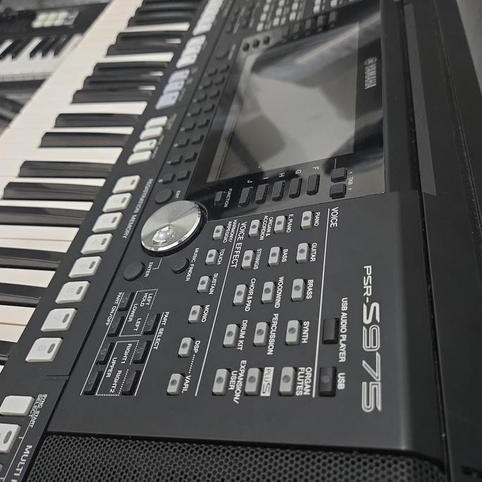 YAMAHA PSR S975 Keyboard Arranger