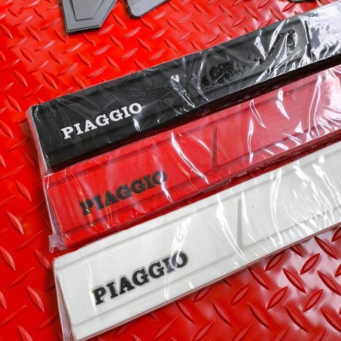 Karet Trim Tepong Spakbor Model Utah Vespa PX Exclusive Spartan Excel Ps Strada Sera