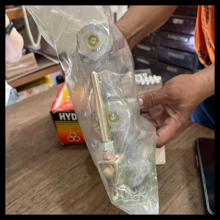 TERBARU BRAKE MASTER REM ASSY DATSUN 120Y MASTER CYLINDER REM