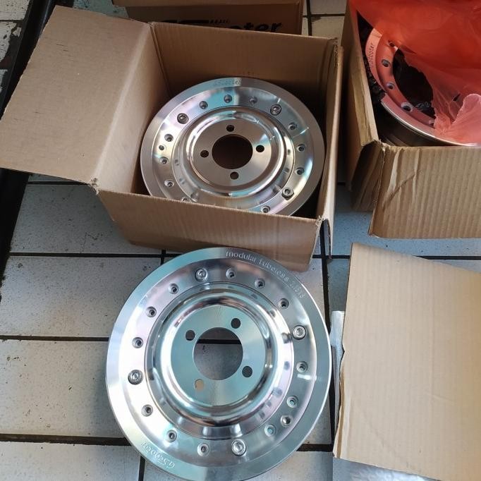 sepasang velg gs tubless modular ring 8 Vespa vPolish cakep