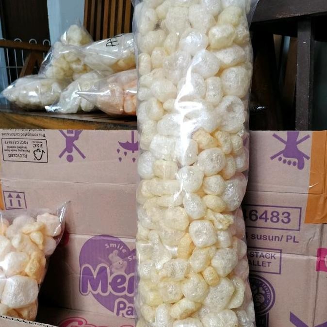

100 Gram Kerupuk Rambak Kulit Sapi Dorokdok Aneka Rasa Asli Wonogiri Camilan Makanan Snacks Food Pedas Keripik Cemilan