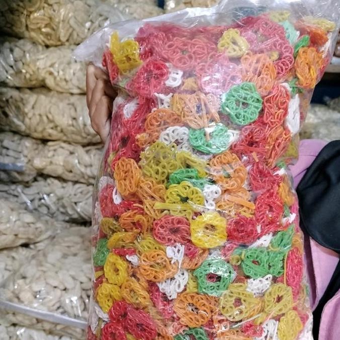 

KERUPUK MAWAR WARNA WARNI 1 BAL 5 KG Krupuk Kering Makanan topping seblak