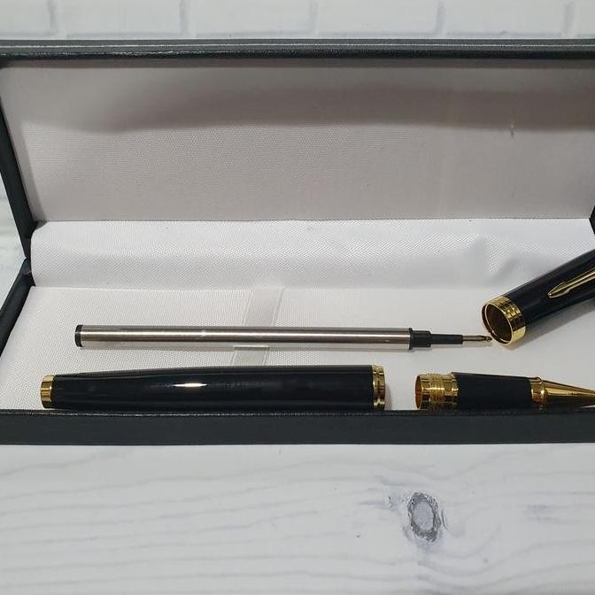 

Pulpen Si Parker Im Tw New Lq Black Gt Rollerball Free Grafir New Stok
