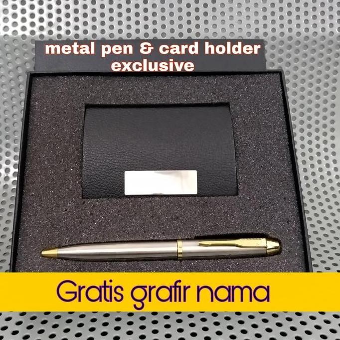 

Exclusive Paket Giftset Pulpen Dan Card Holder Gratis Grafir Nama New Stok