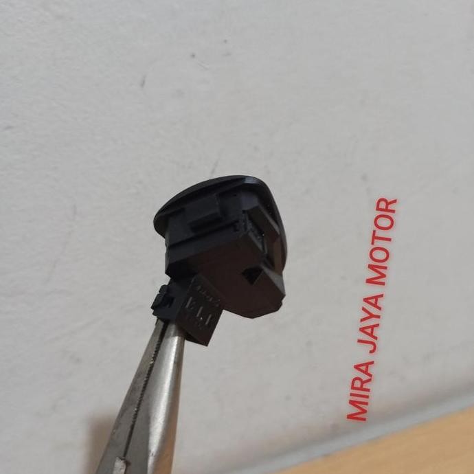 ready TOMBOL KLAKSON SAKLAR HONDA VARIO 125,150,BEAT FI,DLL ORIGINAL