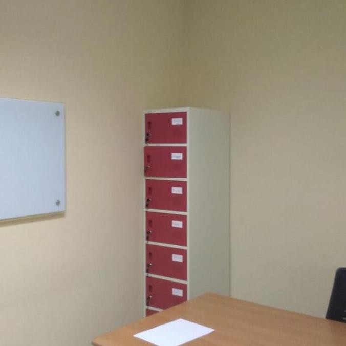 

Papan Tulis Kaca / Glassbord 60 X 90 Cm ( Tanpa Magnetik) New Stok