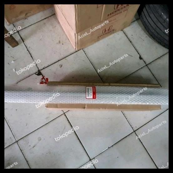 TERMURAH PELIPIT PLIPIT PINTU LIS MOULDING LIS KACA MOBIL HONDA CRV 
