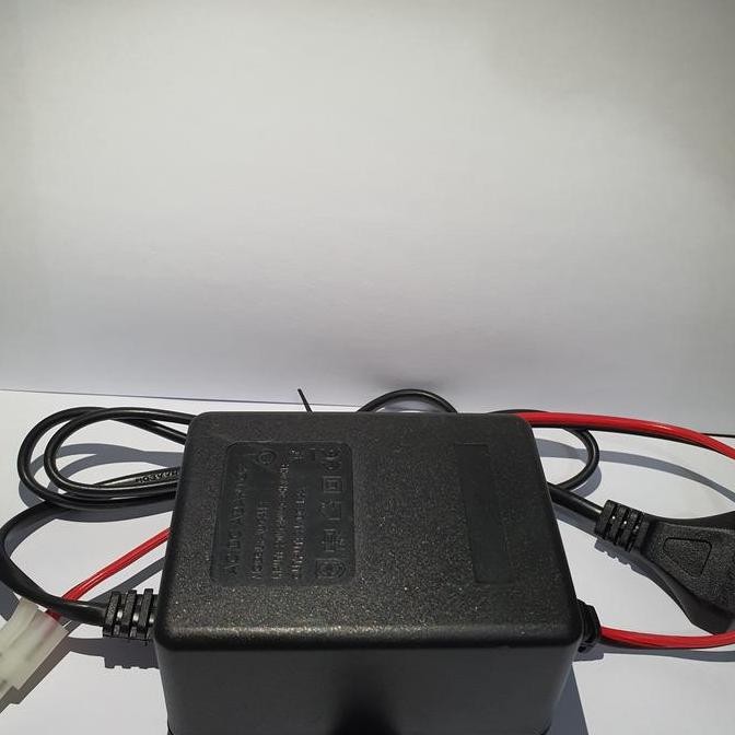 Adaptor 24 Volt 1.2 A