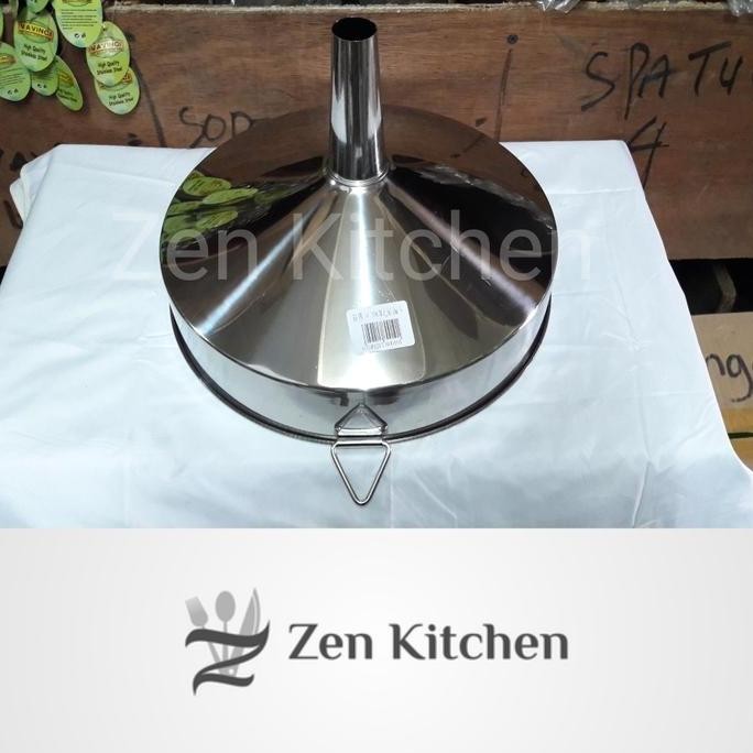 Corong Stainless Steel 30Cm