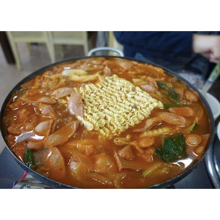 

Ottogi Plain Instant Noodle Ramyun Sari Mie Ramen Korea No Bumbu 110Gr