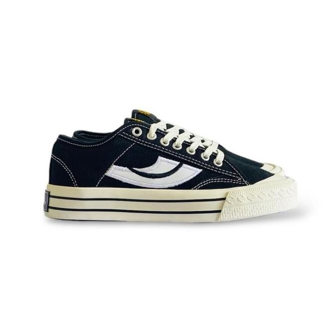 Sepatu Sneakers Wanita Pria Flexion Bw Low  Canvas Casual Shoes Sneakers Sport Tanpa Hak Hitam Dasar