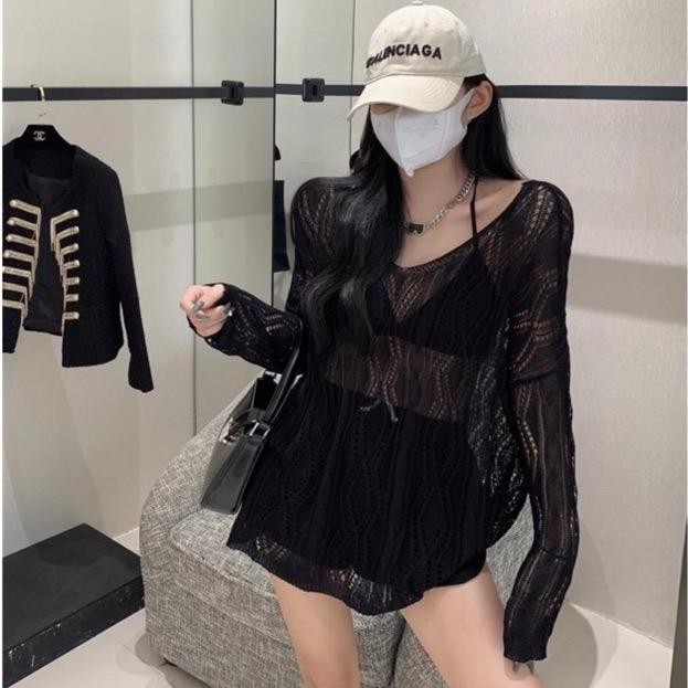 Beachwear studio - oversize knit outerwear / bikini cover