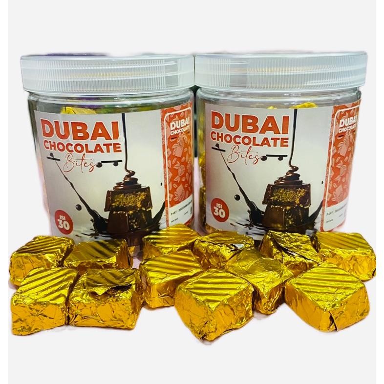 

[Promo..!!! Murah !! Dapat 2 Toples Coklat Dubai Bites Isi 30 Pcs Un-123