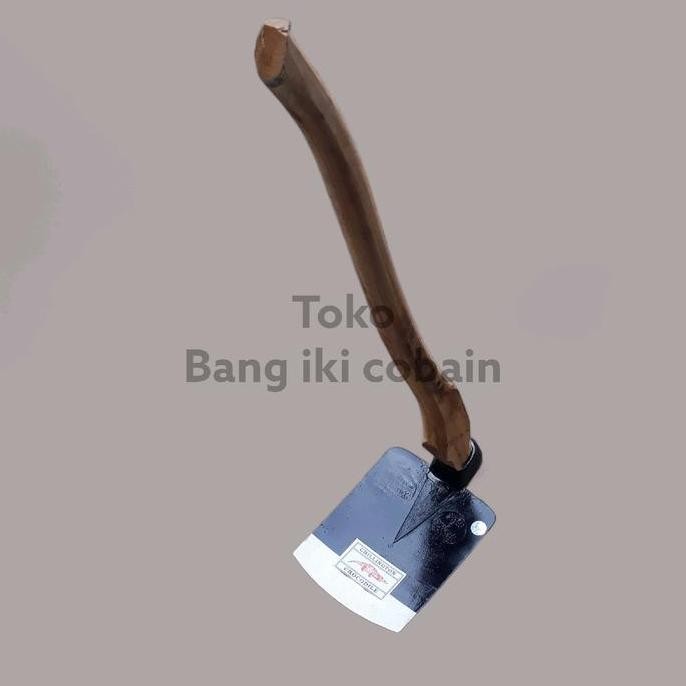 Cangkul Baja Pacul Gagang Kayu Merk Crocodile Asli