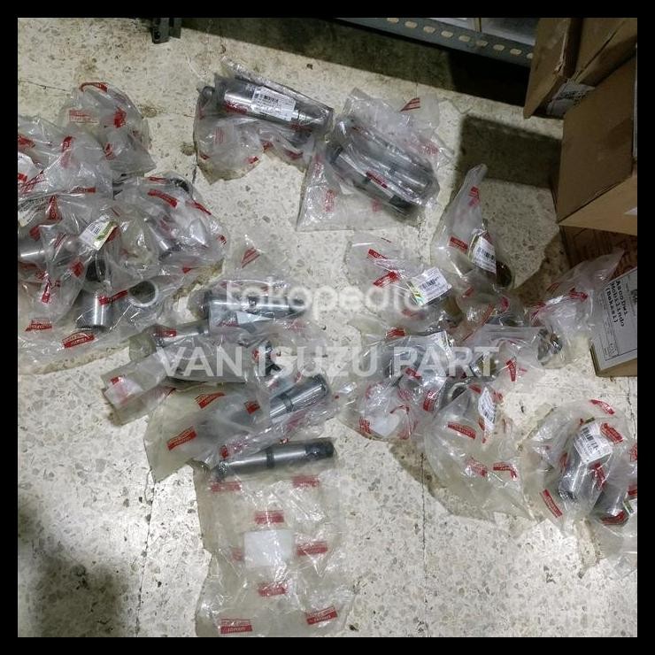 BEST DEAL PIN PEN DAN BOS/BUSHING PER SET UNTUK BAGIAN PER BELAKANG ISUZU NKR71 