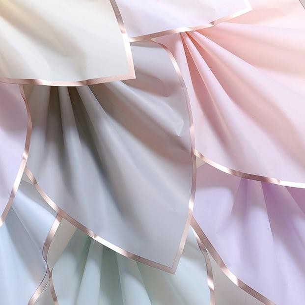 

Kkim [Ecer Premium Quality] Kertas Flower Wrapping - Flower Wrap Paper Cellophane Lembaran Gold List Line Frame Emas Satuan Ecer - Bungkus Bucket Buket Bunga Bouquet Florist Waterproof Korea Style 58 X 58 Cm Murah