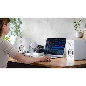Yamaha HS3 / HS4 Powered Studio Monitor Speaker HS 3 / HS 4