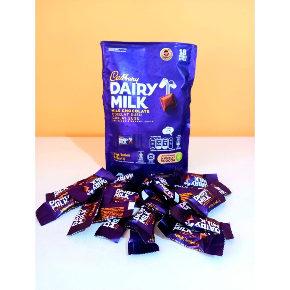 

.Coklat import | Pouch Cadbury Dairy Milk Chocolate 81gr isi 18pcs Halal ( ds bgr) Nugi