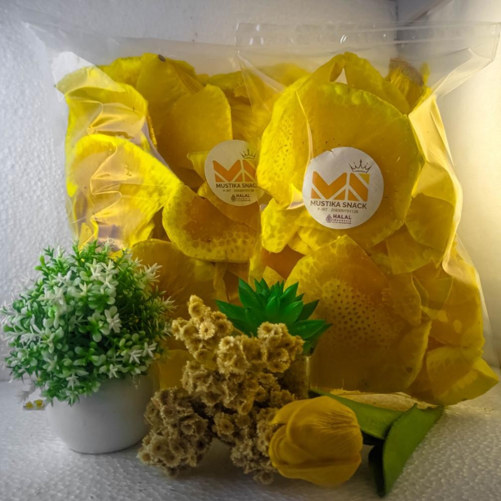 

1Kg Keripik Sukun Premium Renyah Gurih Original Cemilan Tradisional Best Seller Nugi